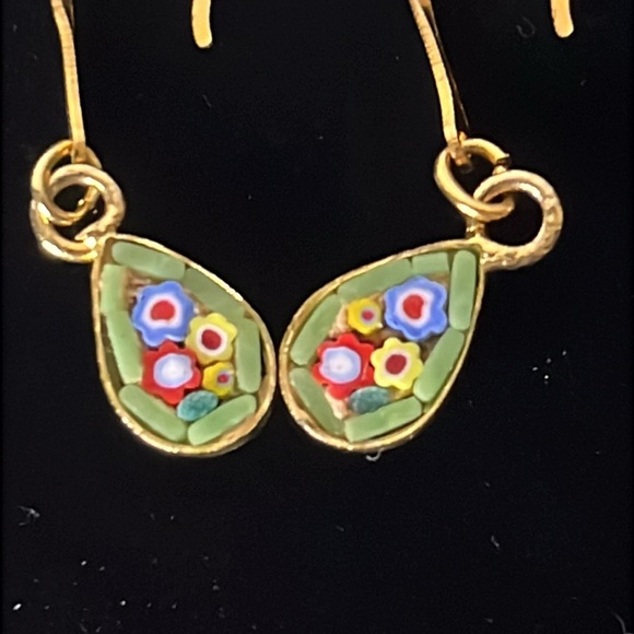 Vintage Micro Mosaic Millefiori Tear Drop Setting Gold Tone Hook Earrings - Picture 3 of 5